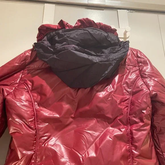 Post Card Puffer Coat - Picture 11 of 16